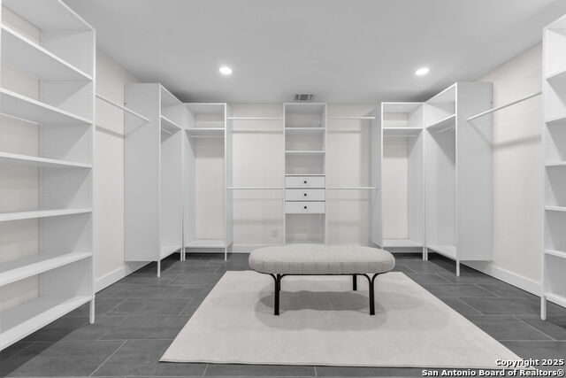 Image 29 of 54 For 13607 Dutch Myrtle