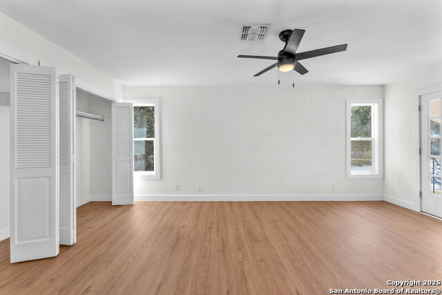 Image 33 of 54 For 13607 Dutch Myrtle