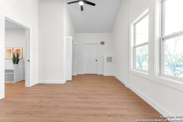 Image 46 of 54 For 13607 Dutch Myrtle