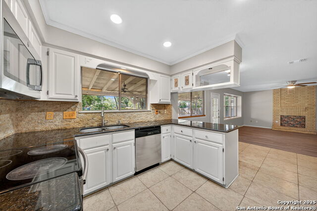 Image 12 of 37 For 7315 Sidbury Circle