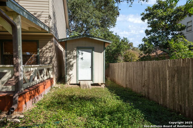 Image 33 of 37 For 7315 Sidbury Circle