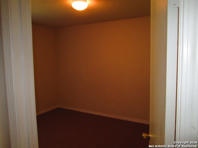 Image 9 of 10 For 10003 Vasso View 4