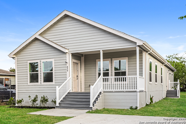 Image 2 of 16 For 839 Perez  