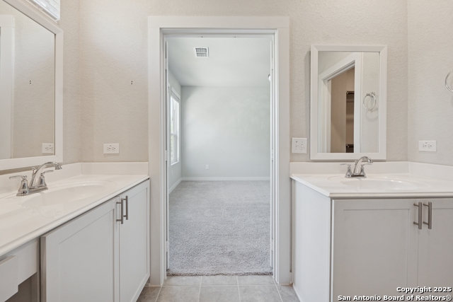 Image 18 of 32 For 14842 Maverick