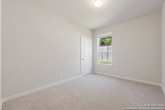 Image 26 of 32 For 14842 Maverick