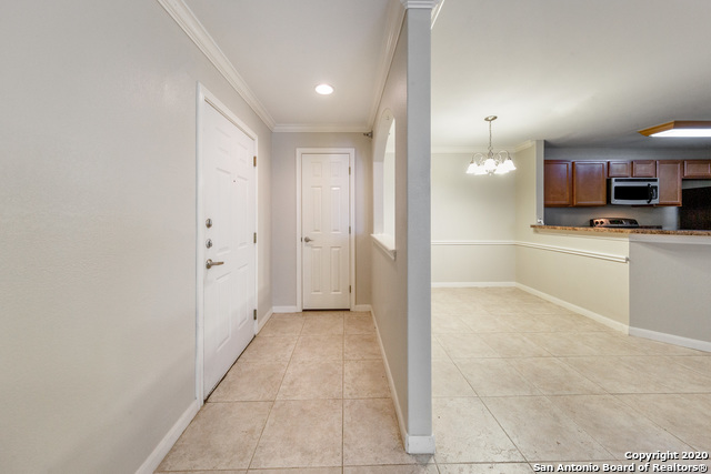 Image 6 of 17 For 7323 Snowden Rd 1201