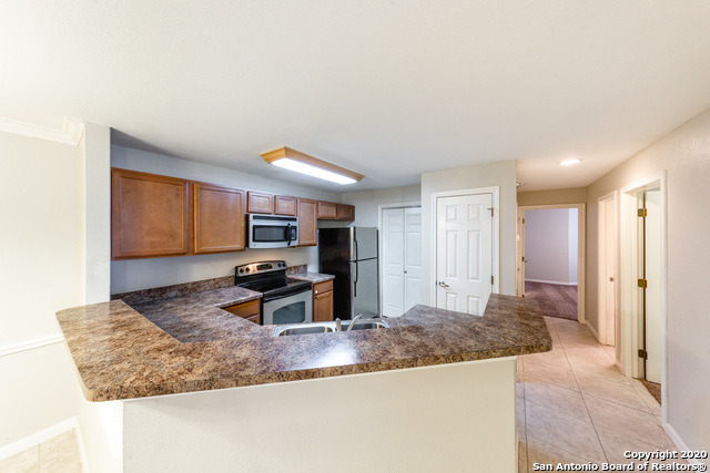 Image 7 of 17 For 7323 Snowden Rd 1201