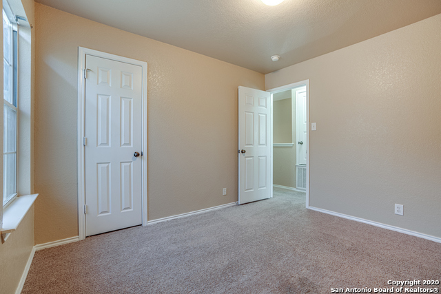 Image 19 of 22 For 7522 Cedar Farm