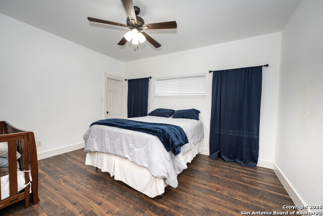 Image 16 of 24 For 835 Lookout