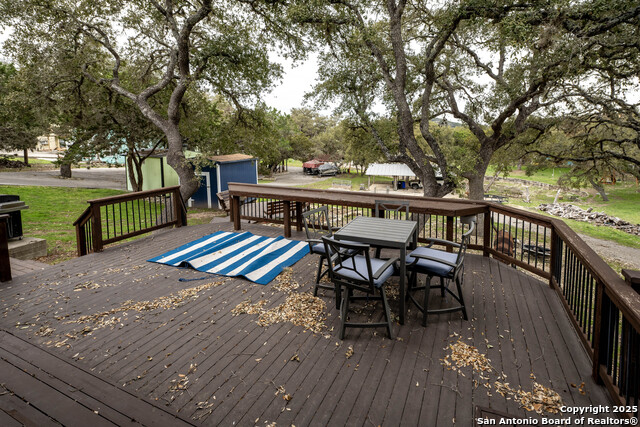 Image 22 of 24 For 835 Lookout