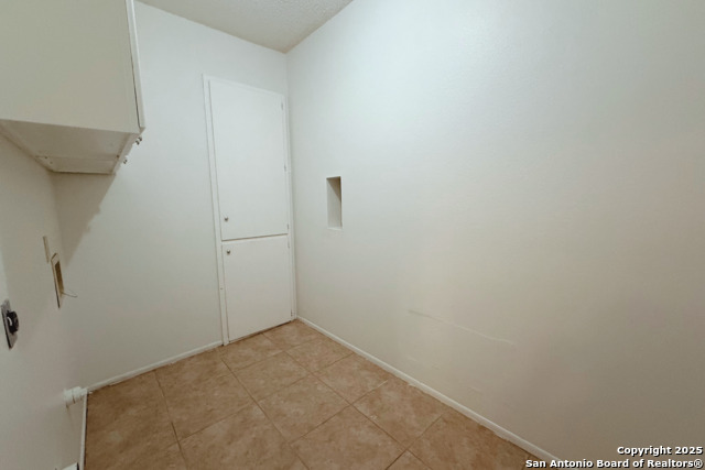 Image 18 of 23 For 14218 Fairwayhill