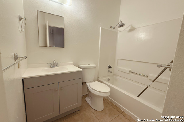 Image 21 of 23 For 14218 Fairwayhill