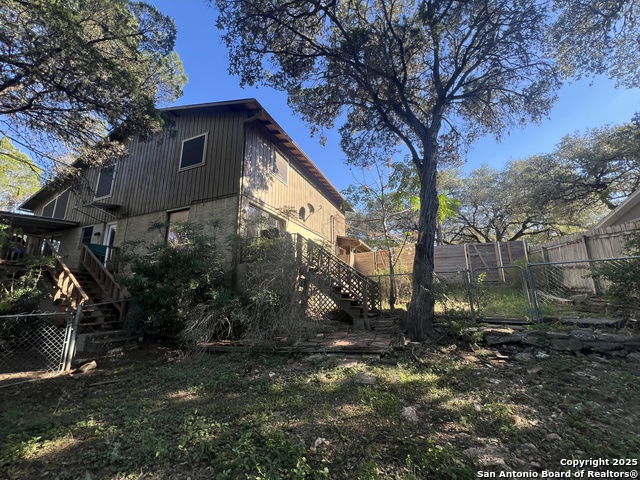 Image 15 of 16 For 960 Canyon Drive