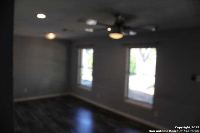 Image 17 of 20 For 106 Cliffwood