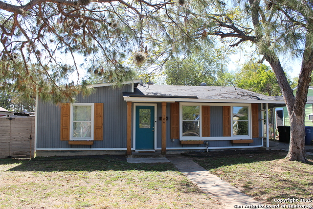 Image 2 of 20 For 106 Cliffwood