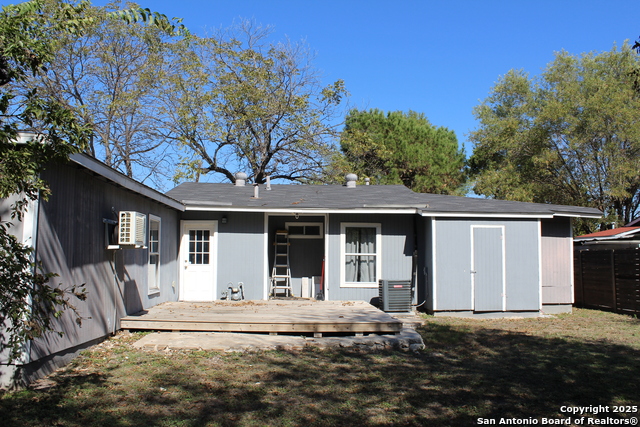 Image 4 of 20 For 106 Cliffwood