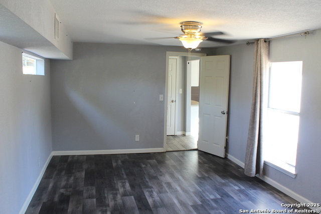 Image 9 of 20 For 106 Cliffwood