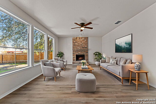 Image 10 of 40 For 338 Perch Mdw