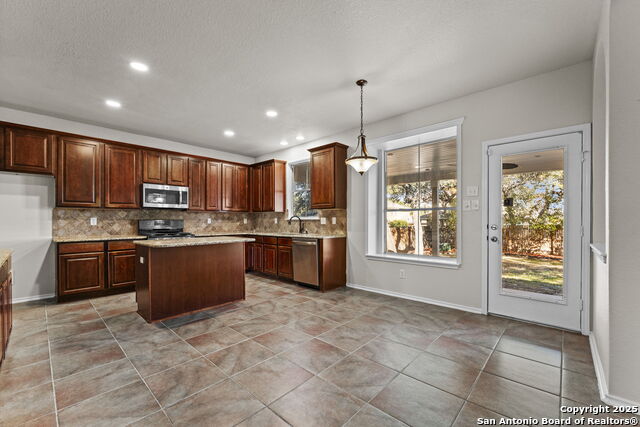 Image 12 of 40 For 338 Perch Mdw