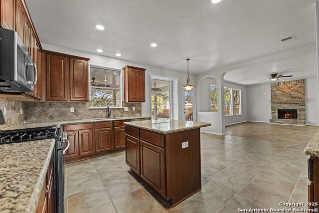 Image 13 of 40 For 338 Perch Mdw