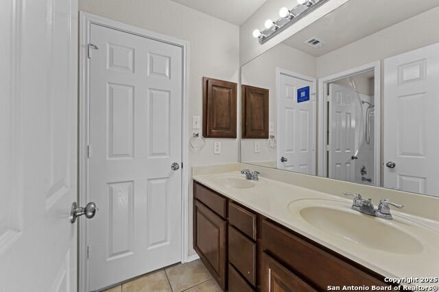 Image 33 of 40 For 338 Perch Mdw