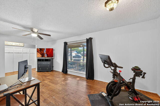 Image 12 of 21 For 4247 Bayliss