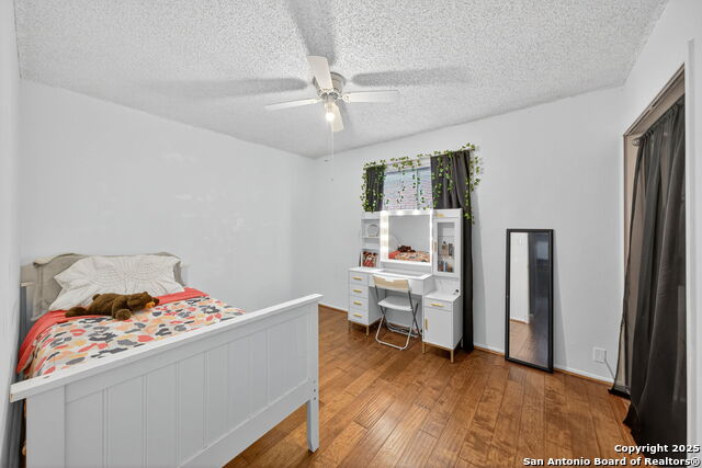 Image 16 of 21 For 4247 Bayliss