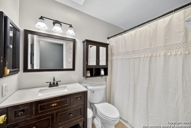 Image 17 of 21 For 4247 Bayliss