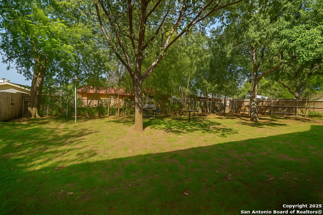 Image 20 of 21 For 4247 Bayliss