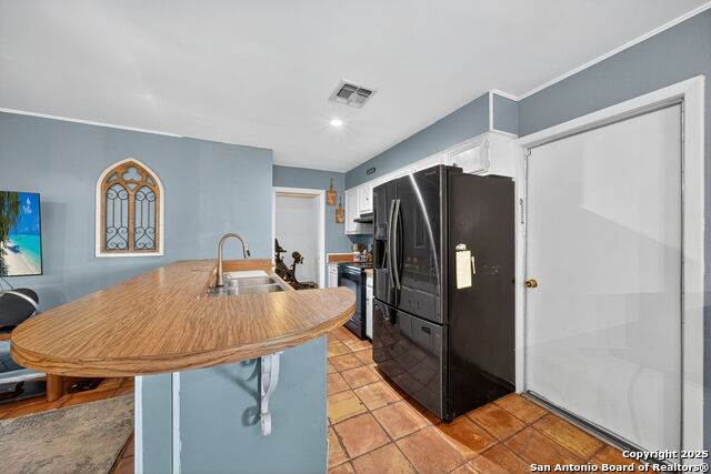 Image 6 of 21 For 4247 Bayliss