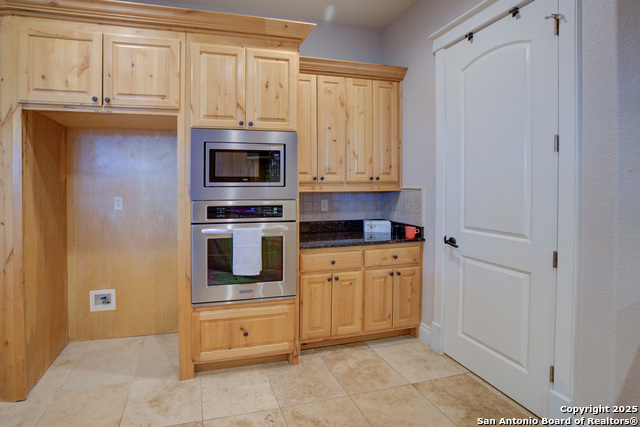 Image 8 of 34 For 1165 Legacy