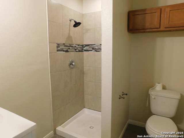 Image 7 of 20 For 503 Mitchell E 101