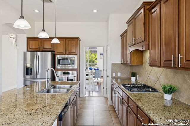 Image 18 of 50 For 13826 Palatine Hill