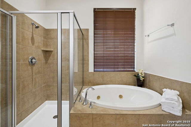 Image 27 of 50 For 13826 Palatine Hill