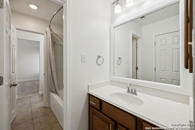 Image 35 of 50 For 13826 Palatine Hill