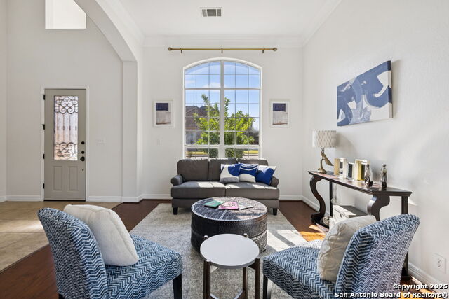 Image 7 of 50 For 13826 Palatine Hill