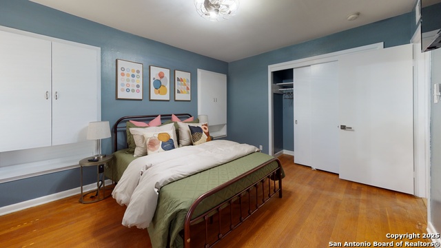 Image 25 of 37 For 146 Teakwood