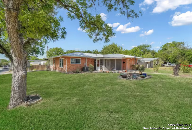 Image 36 of 37 For 146 Teakwood