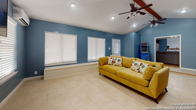 Image 6 of 37 For 146 Teakwood