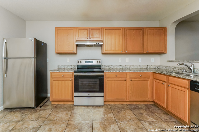 Image 7 of 17 For 8427 Miners  