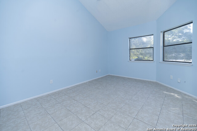 Image 11 of 26 For 8419 Echo Creek