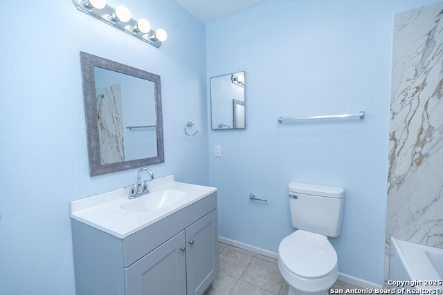 Image 19 of 26 For 8419 Echo Creek