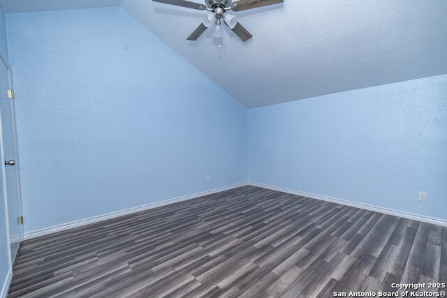 Image 22 of 26 For 8419 Echo Creek