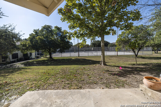 Image 25 of 26 For 8419 Echo Creek