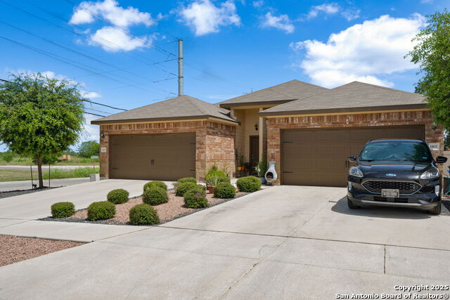 Image 15 of 27 For 1100-1102 Stanley