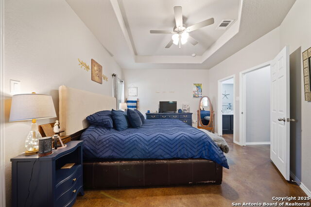 Image 4 of 27 For 1100-1102 Stanley