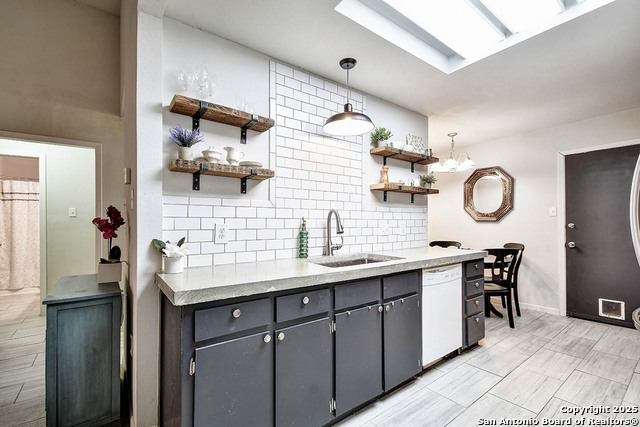 Image 12 of 26 For 937 Sundance