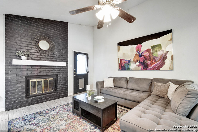 Image 6 of 26 For 937 Sundance