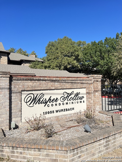 Image 2 of 15 For 10955 Wurzbach 403