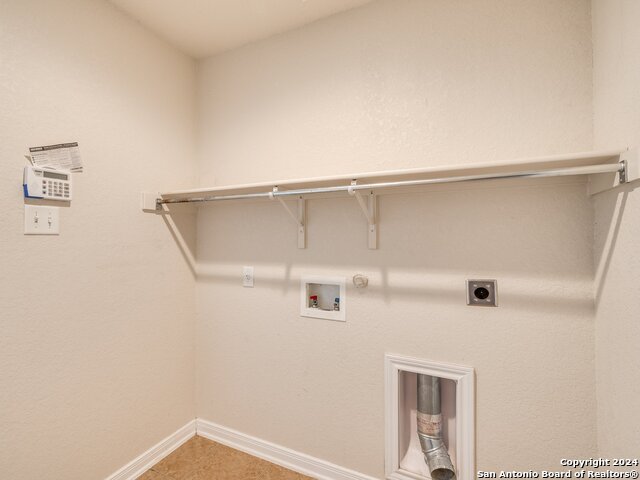 Image 17 of 26 For 143 Dusty Corral